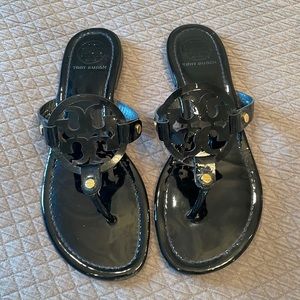 Tory Burch black Patent leather Miller soft sandal